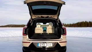 Volvo EX90