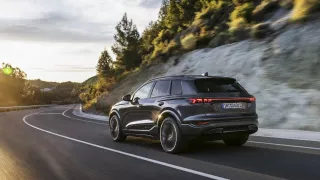 Audi SQ6 e-tron