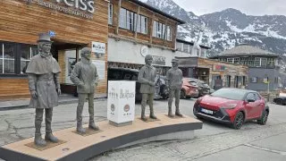 Toyota C-HR 2.0 Plug-in Hybrid GR SPORT