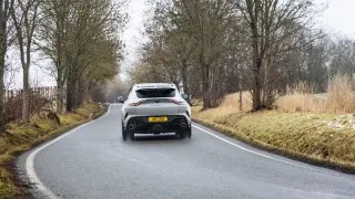Aston Martin DBX S